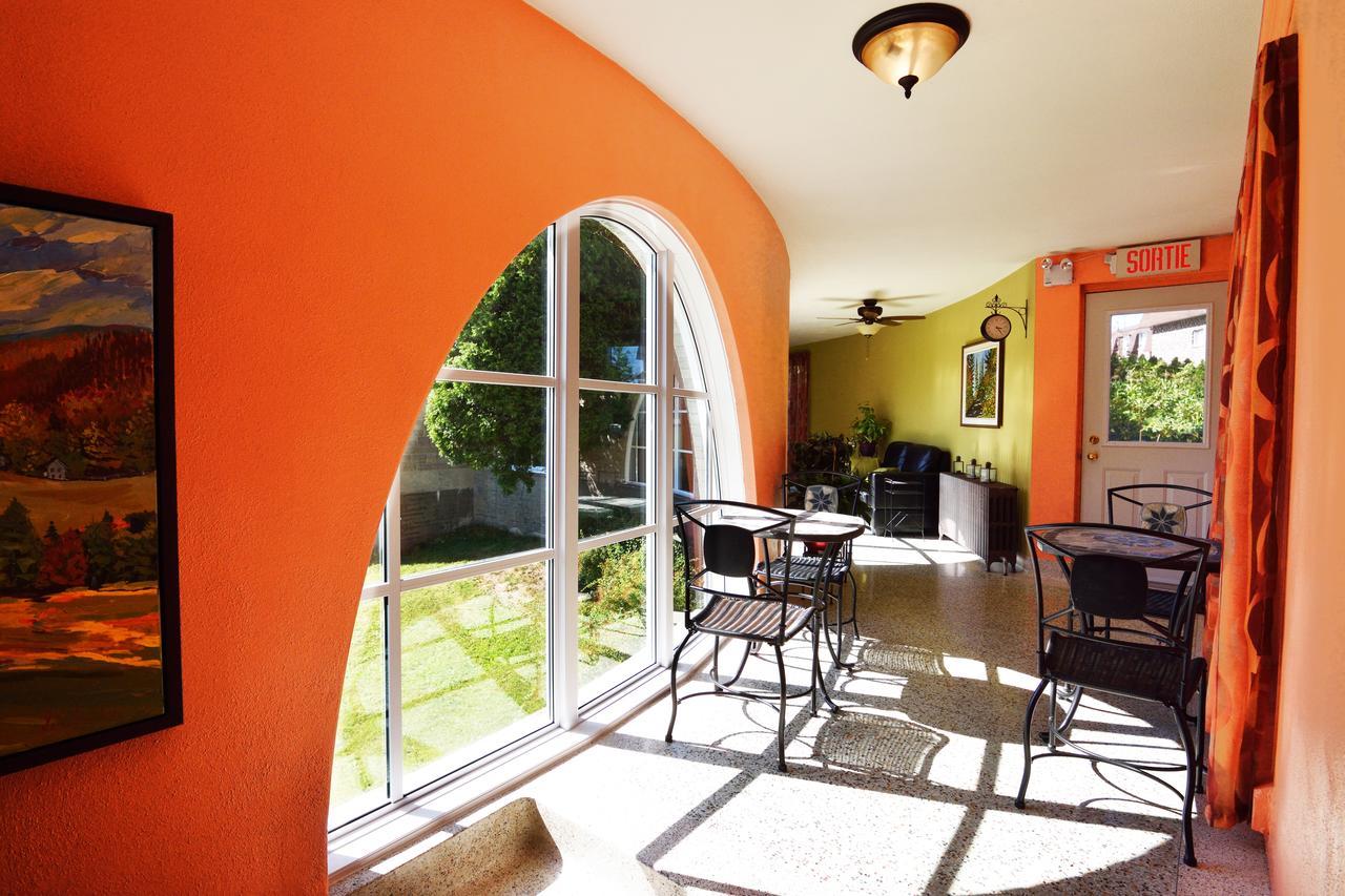 Auberge Le St-Georges Saguenay Exterior photo